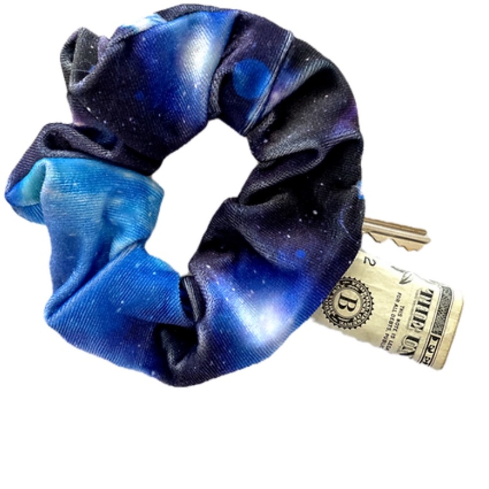 Zippered scrunchie- NEW